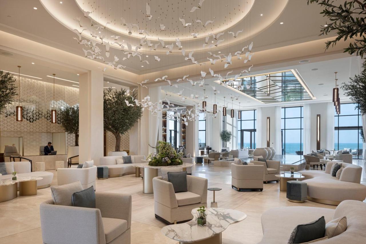 Jumeirah Gulf Of Bahrain Al-Manamah Bagian luar foto Lobby