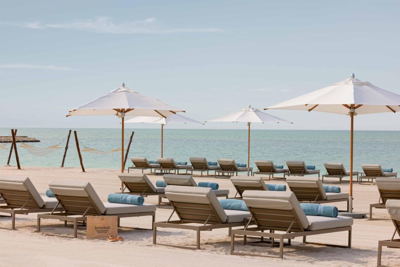 Jumeirah Gulf Of Bahrain Al-Manamah Bagian luar foto Beach at Jumeirah Beach Hotel